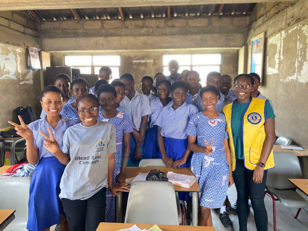 Read more about the article Spring-UP Global Network partners with Accra Legacy Virtual Leo-Lions Club to donate to BECE candidates